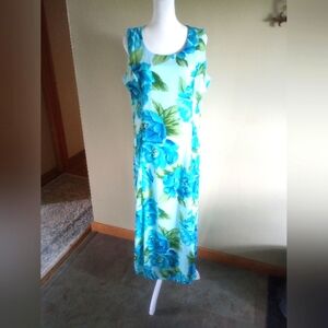 International Premier Inc Maxi Dress size 12